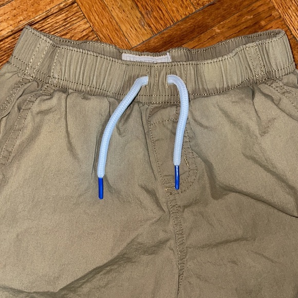 Free Planet 100% cotton size 7 khaki pull on shorts - Picture 3 of 6